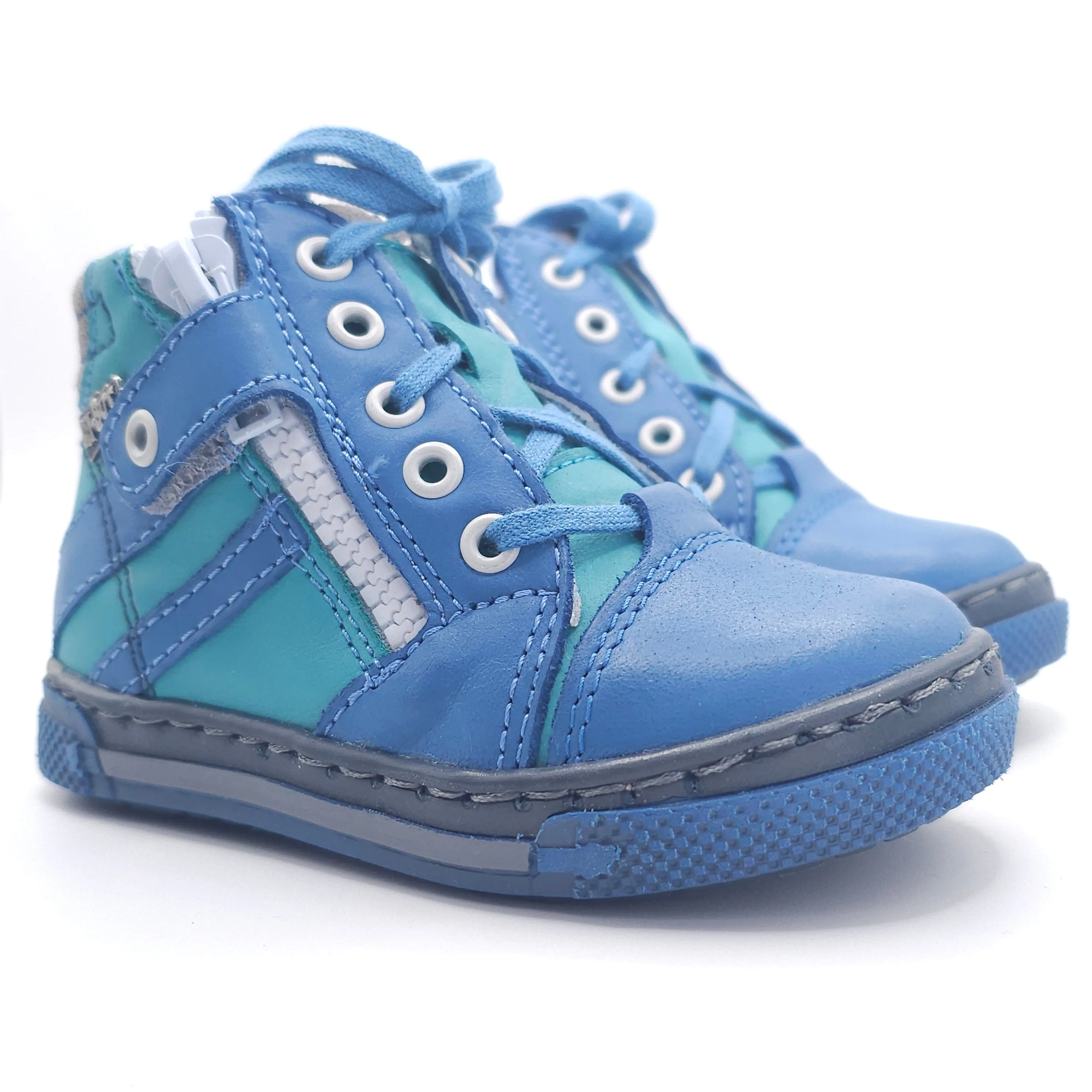 Boys High Zip Shoe In Blue