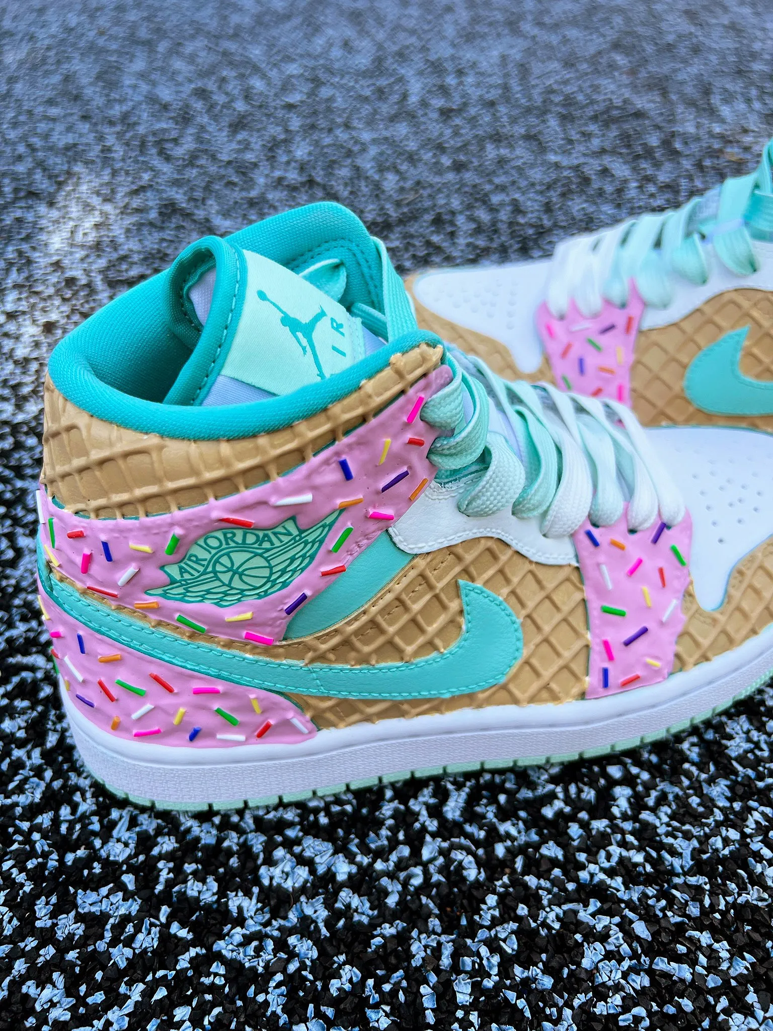 Strawberry Mint Ice Cream Jays