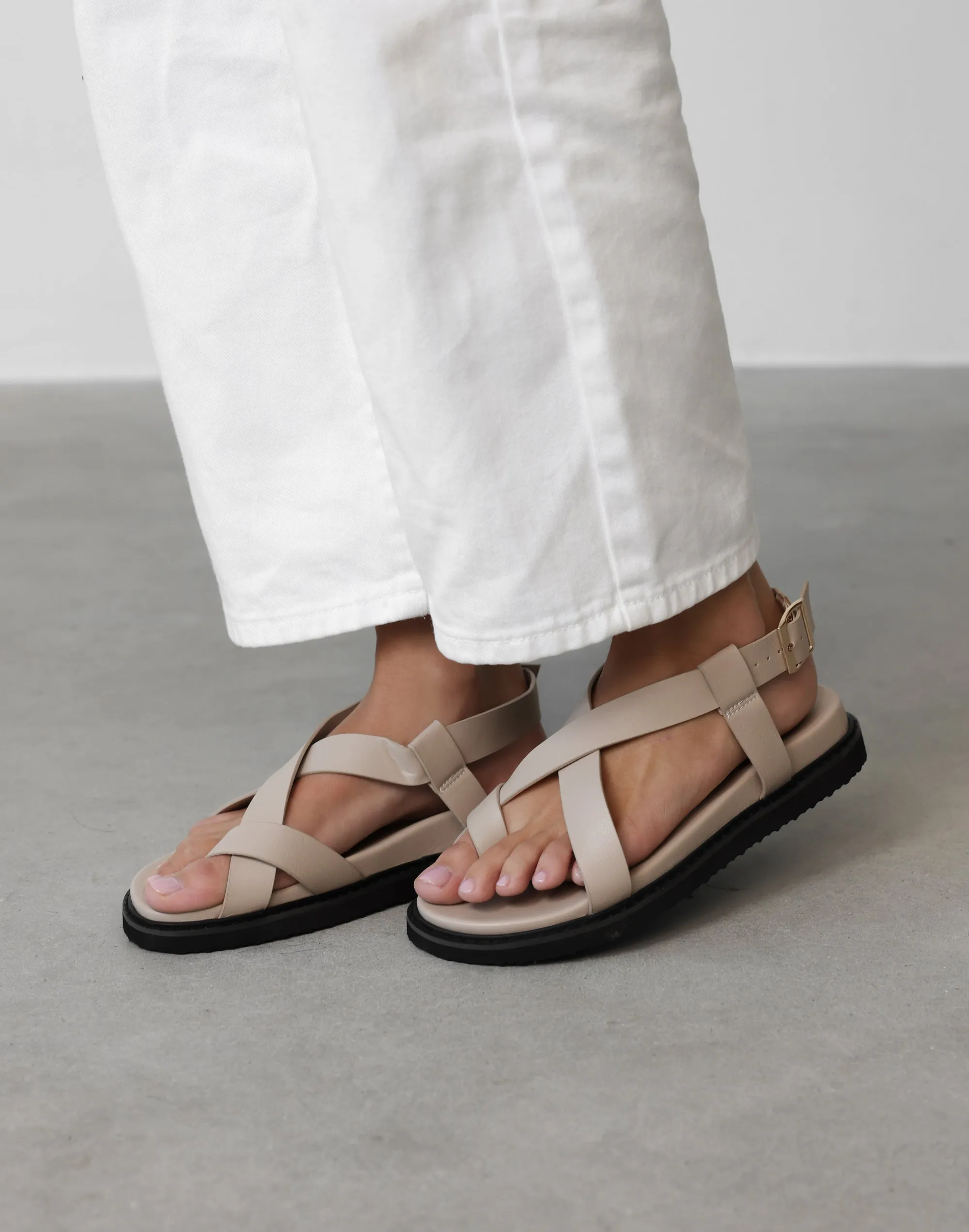 Zarai Sandals (Oat) - By Billini